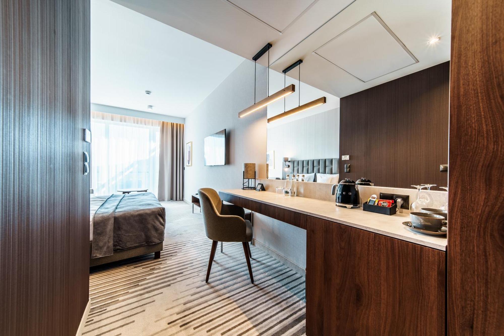 Elements Hotel&Spa Swieradow-Zdroj Ngoại thất bức ảnh A room at the hotel